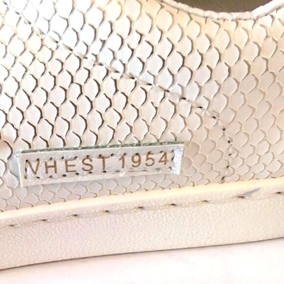 Vintage Havana Star Black and White  Fashion Sneakers - Picture 7 of 9